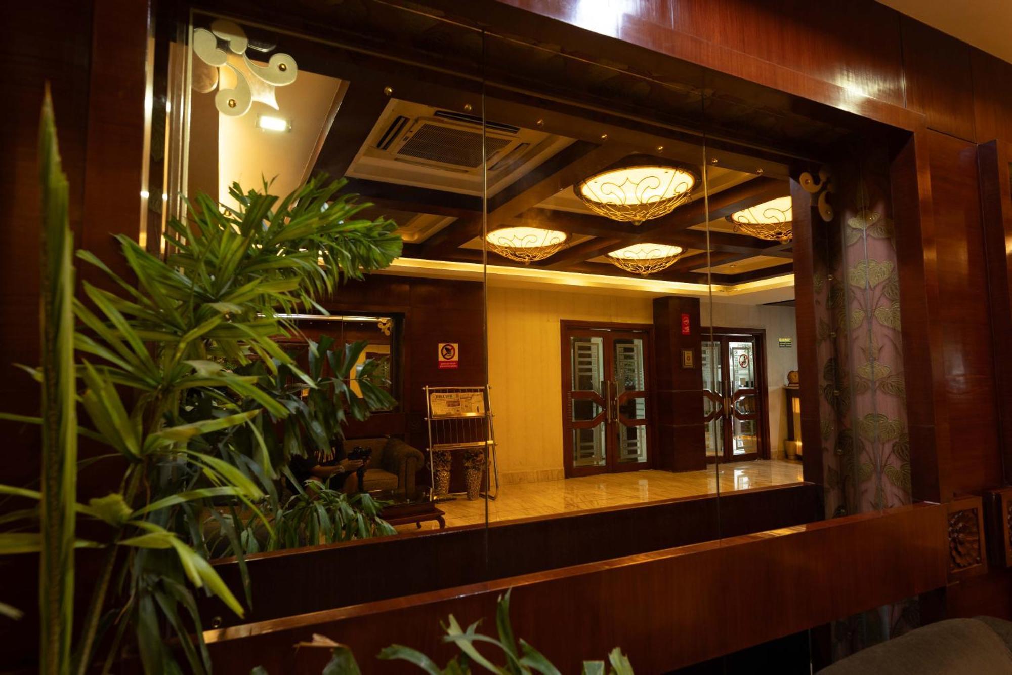 Hotel New Broadway 3*