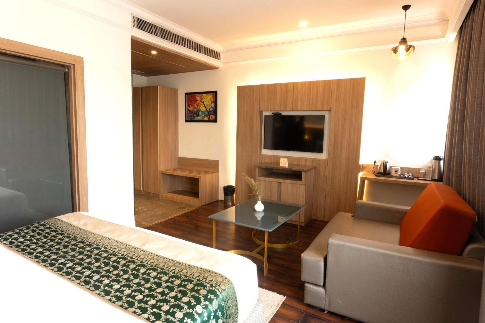 Hotel New Broadway Varanasi
