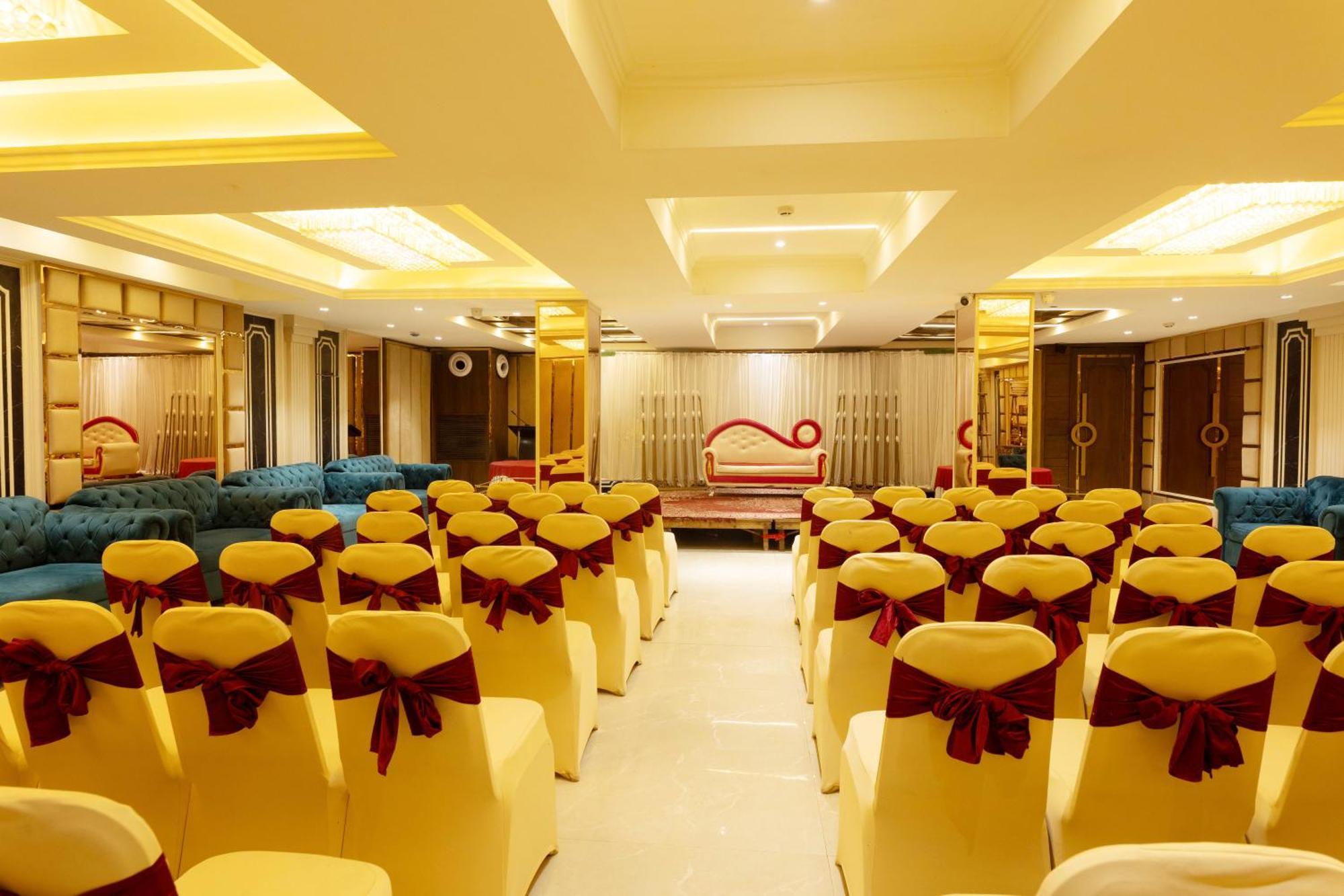Hotel New Broadway 3*